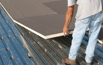 benefits of insulating Pumsaint flat roofing